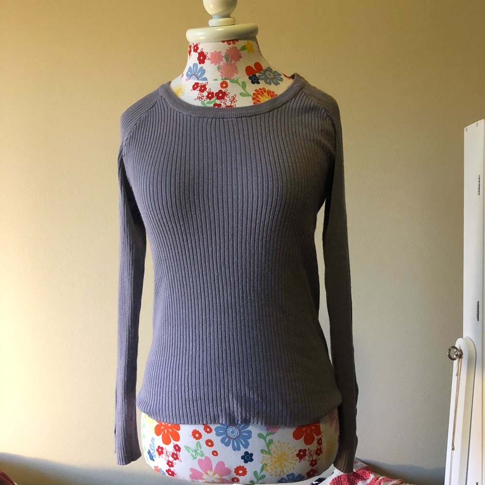 Open-sleeve Sweater